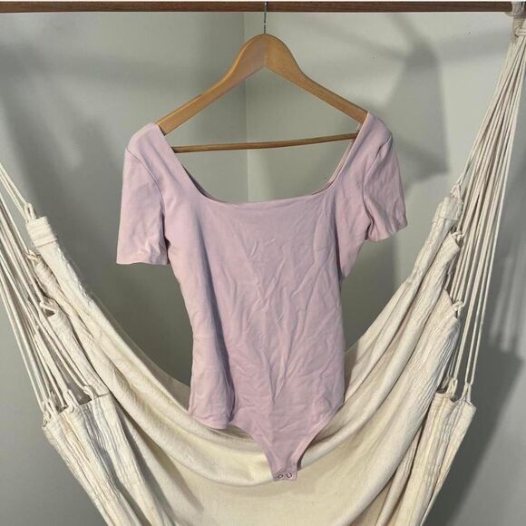 Express Body Contour Square Neck Pink Bodysuit - Picture 4 of 6